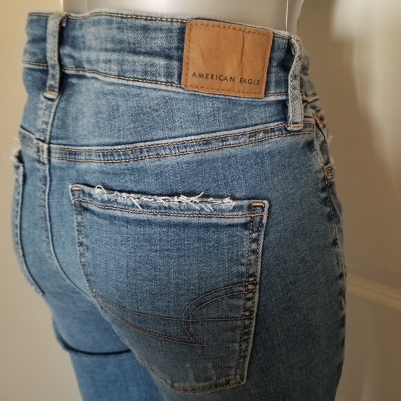 American Eagle Super Hi-Rise Flare Jeans - Picture 7 of 16